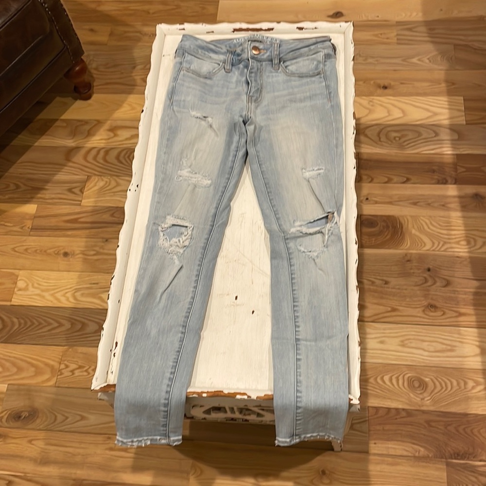 Distressed American eagle jeans
